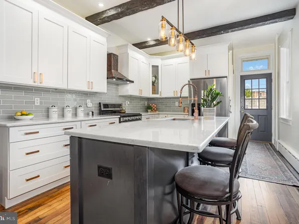 243 E New St, Lancaster, PA 17602