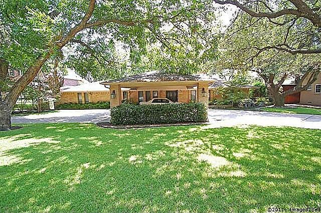 1st image of 10824 Saint Michaels Dr