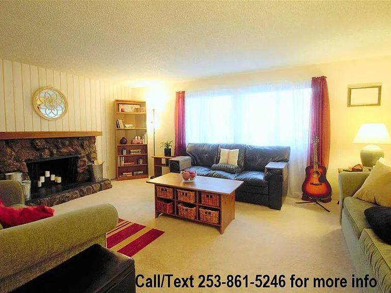 335 NW Larry St — Photo 6