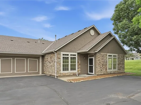 11263 S Summit St APT 2402, Olathe, KS 66215