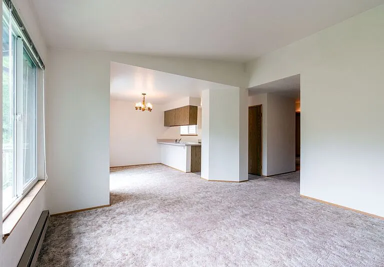 2148 SW Holden St #B3 — Photo 3