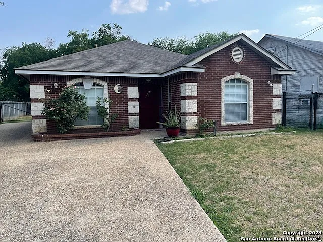 210 Muskogee St