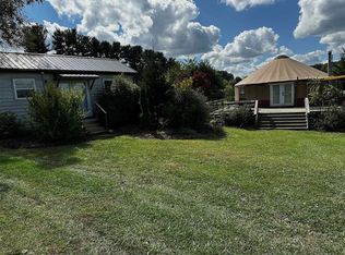 564 Long Level Rd SW, Floyd, VA 24091