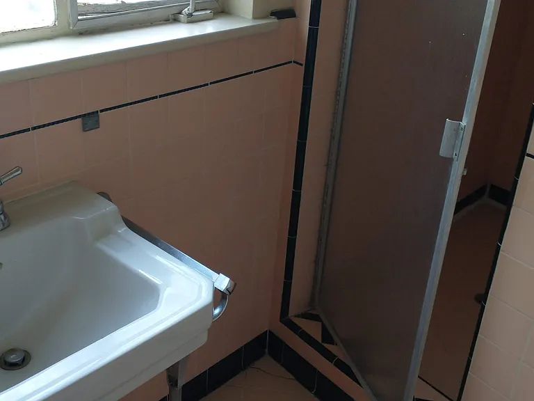 671 Landfair Ave #9 — Photo 5