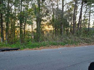 117 Reynolds Cir, Ocean Springs, MS 39564