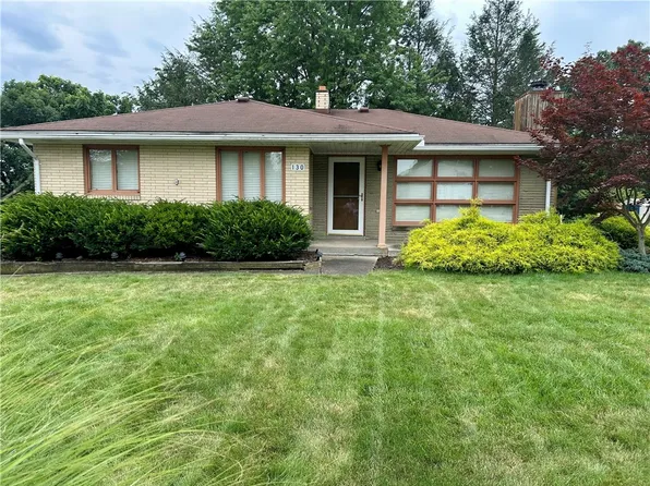 130 Overlook Dr, Beaver, PA 15009