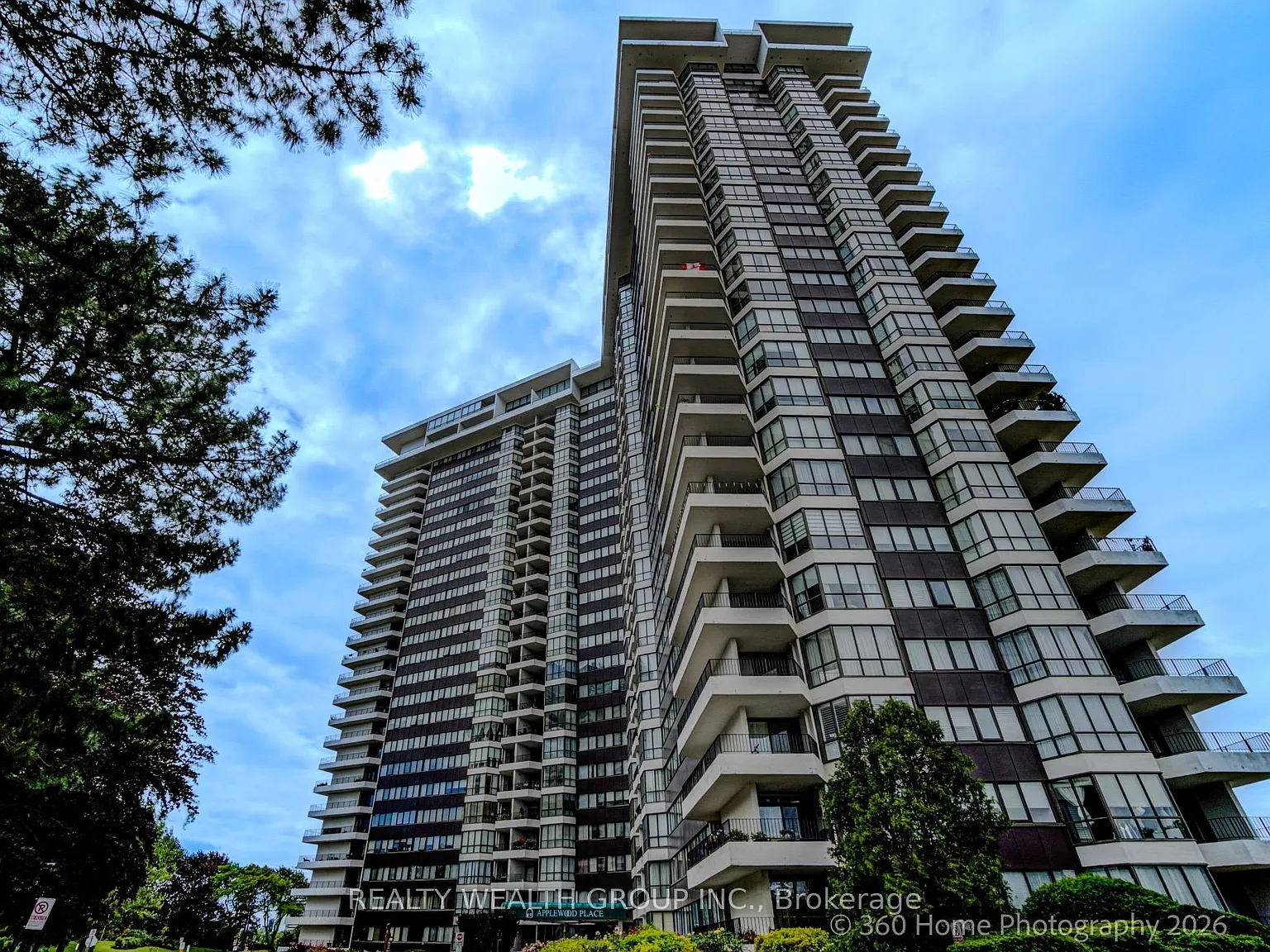 2 bed, $3,100 — Photo 2
