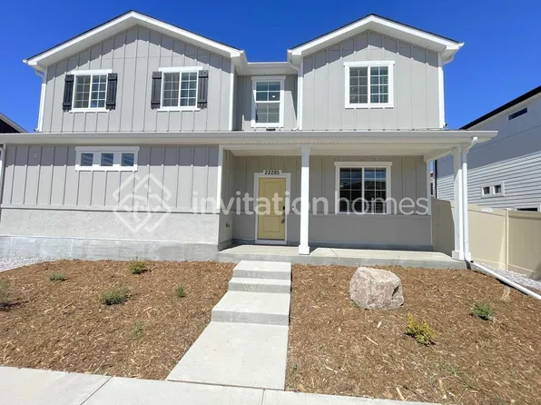 22285 E 39th Ave, Aurora, CO 80019