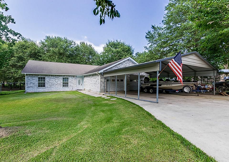 1st image of 312 Creekside Dr