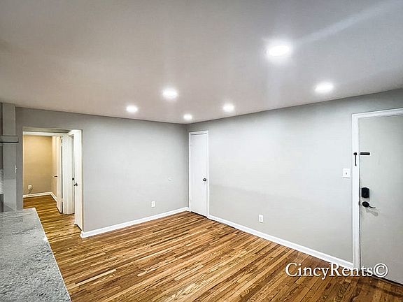 3rd image of 6932 Ohio Ave APT 1