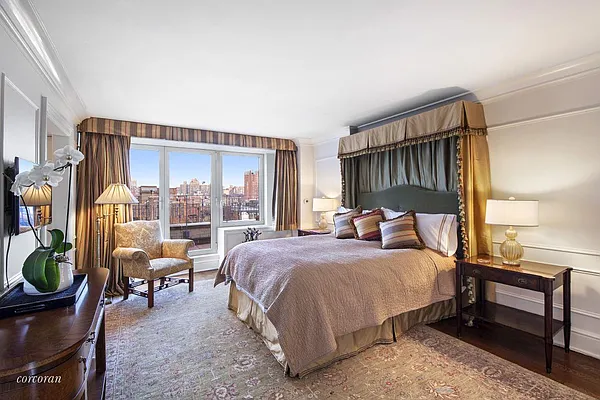 Sold by Corcoran | media 26