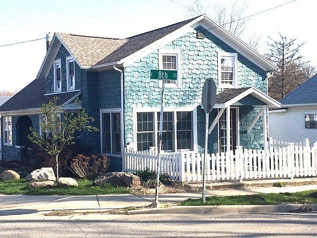 1st image of 724 S Galena Ave