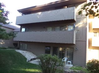 220 Bienterra Trl APT 1A, Rockford, IL 61107