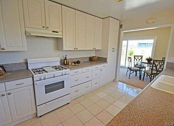 3rd image of 12262 Lamplighter St