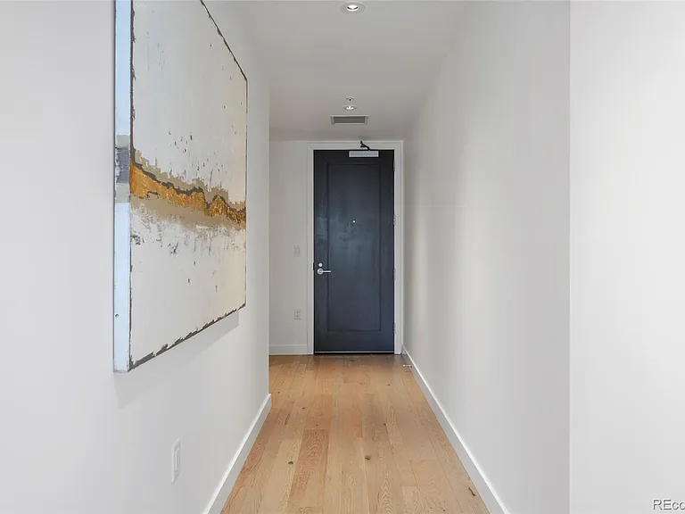 1750 Wewatta St #1307 — Photo 23