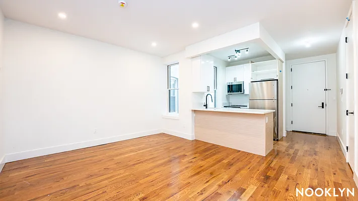 Rented by Nooklyn NYC LLC | media 1