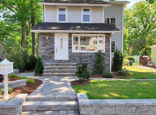 21 Prospect Ave, Dumont, NJ 07628