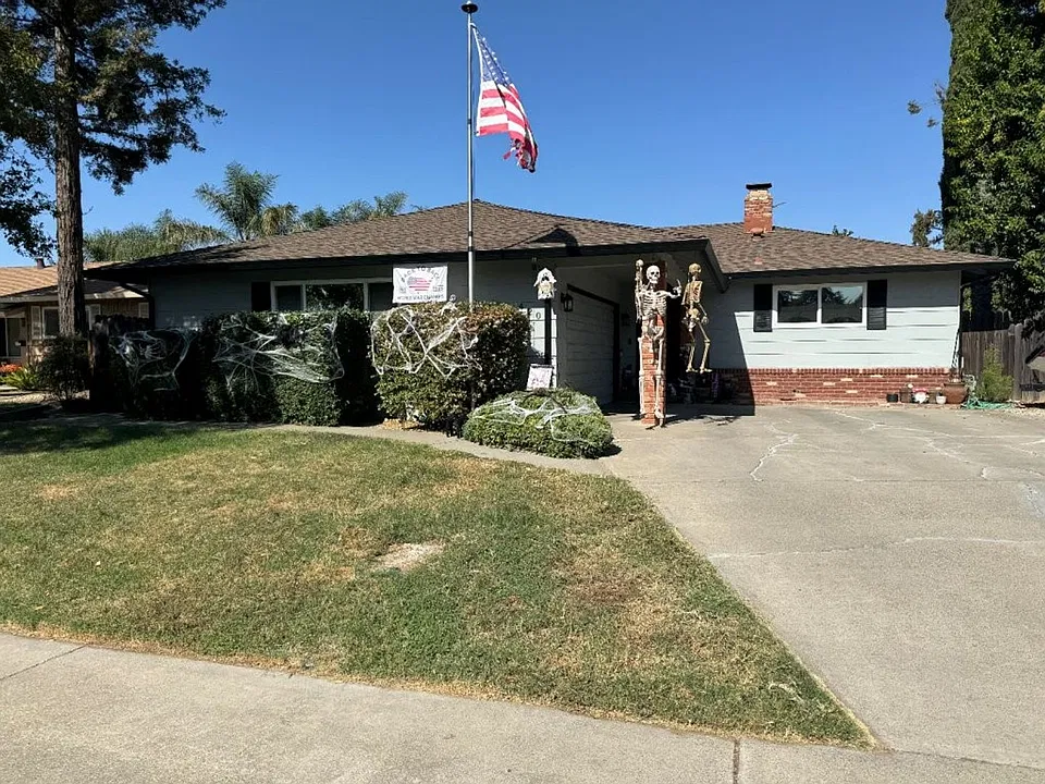 420 Greenwood Dr