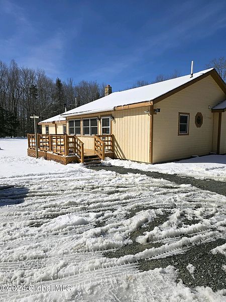 3rd image of 37 Goodermote Road