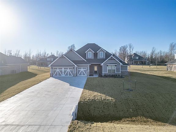 2nd image of 12409 Samara Dr
