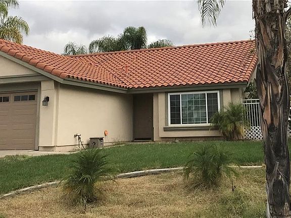5th image of 39872 Castile Ave