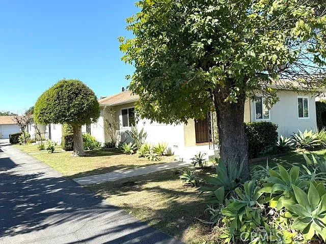 5629 Temple City Blvd #B — Photo 2