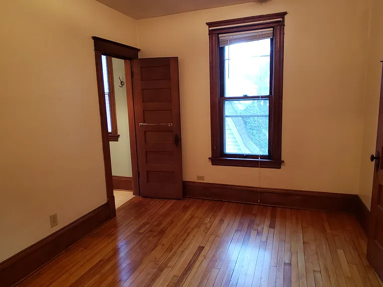 2713 Delaware St SE #3 — Photo 11