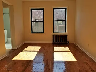 Rented by Hillel Realty Group