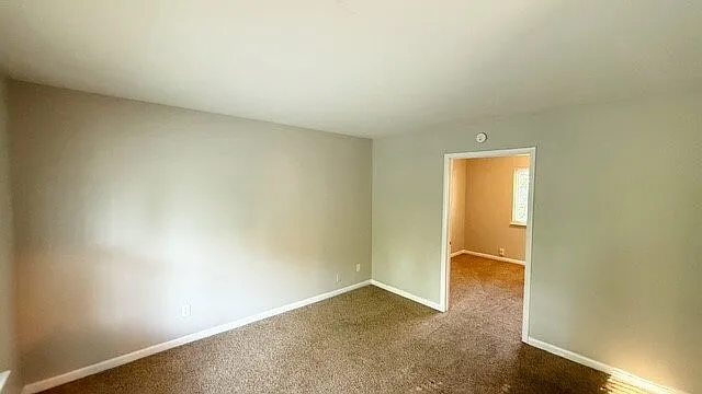 4 bed, 2.5 bath, 1620 sqft, $1,750 — Photo 3