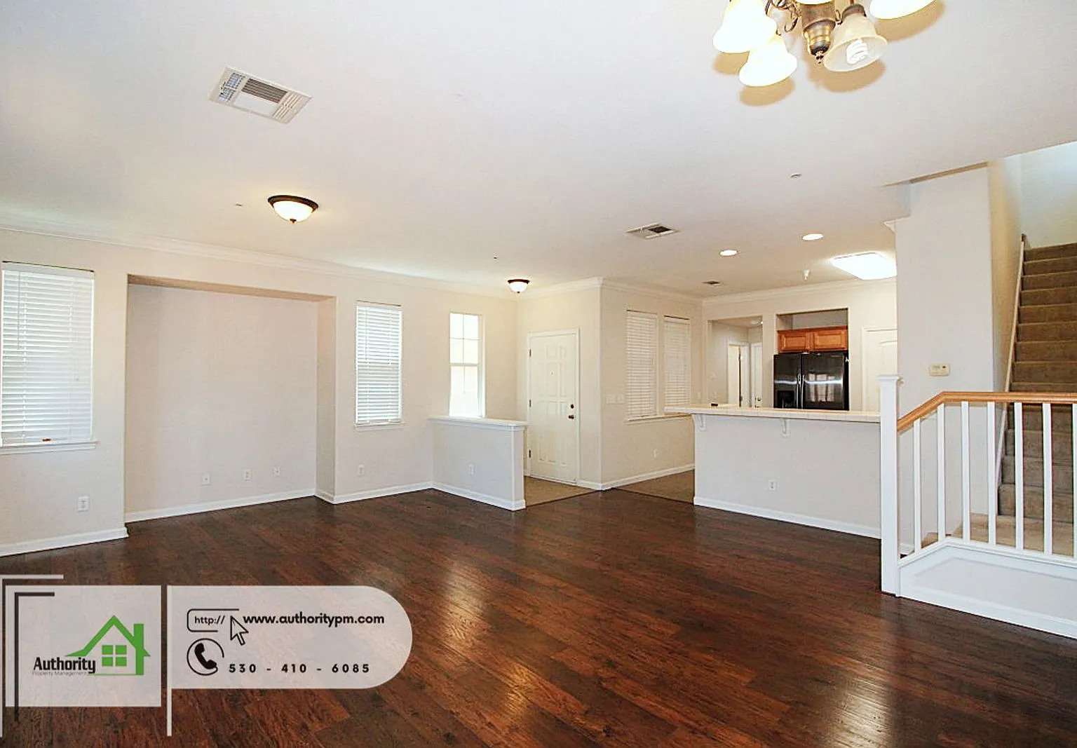3 bed, 2.5 bath, 1653 sqft, $2,195 — Photo 4