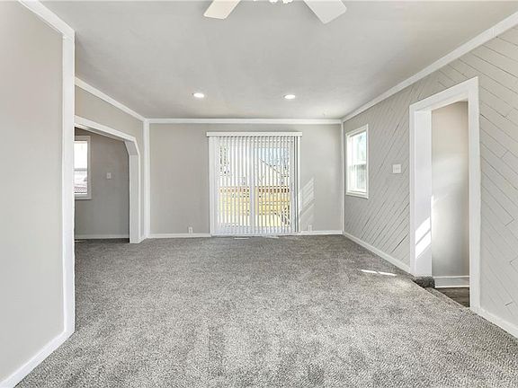 4th image of 3700 Wood Ave