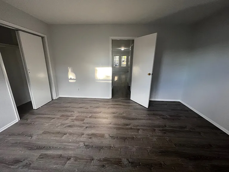 1707 Emory St — Photo 18