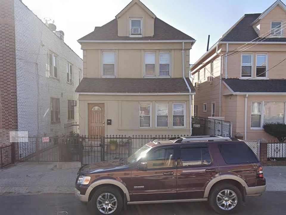 1st image of 4216 111th St Floor 2