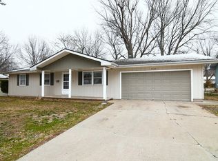 3544 S Ferguson Ave, Springfield, MO 65807