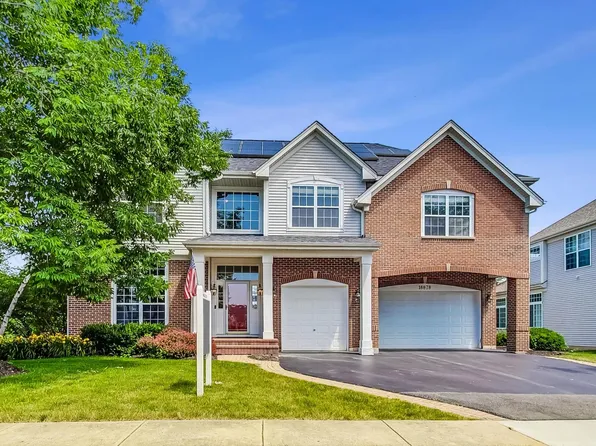 18878 W North Woodale Trl, Lake Villa, IL 60046