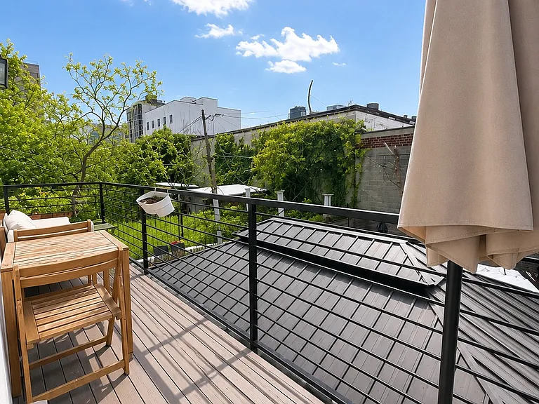 480 Warren St #2C — Photo 14