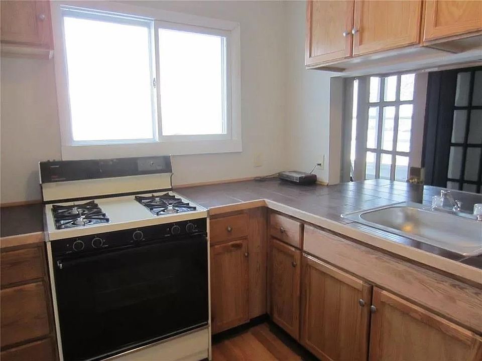 2452 Browncroft Blvd, Rochester, NY 14625 Zillow