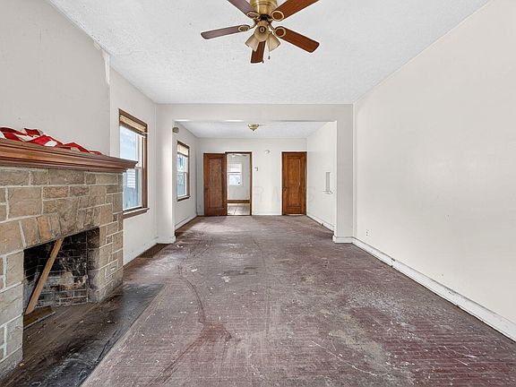 4th image of 1352 S Ohio Ave