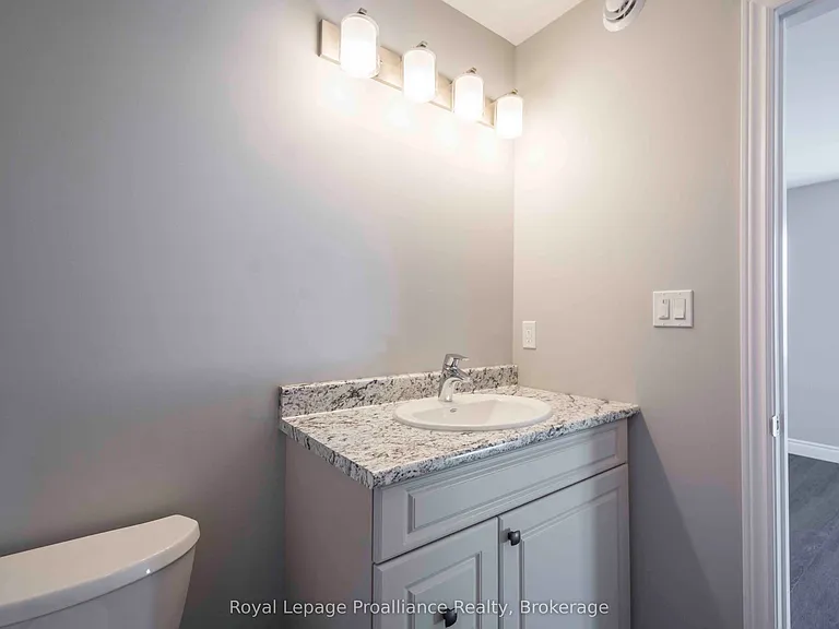 36 Rabbit Rd — Photo 12