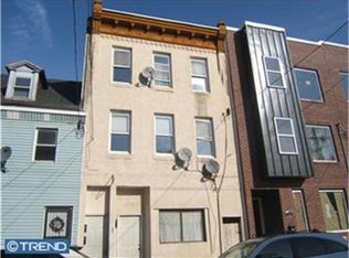 525 Carpenter St, Philadelphia, PA 19147