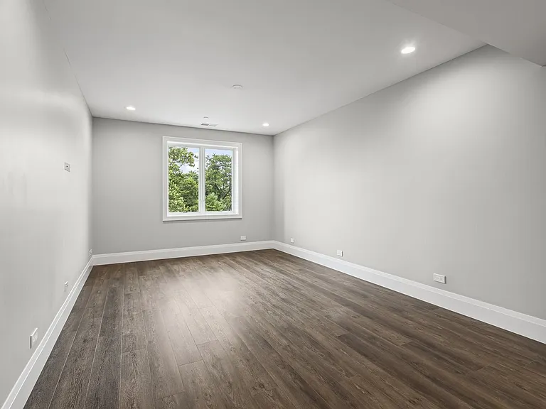 1036 Lake St #3S — Photo 18