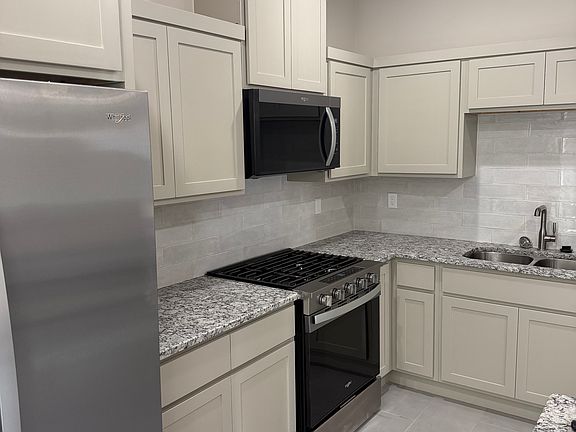 4th image of 14545 Mariam Hanna St