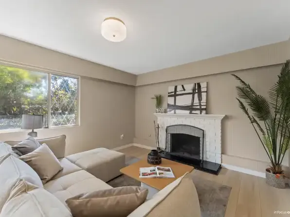 5237 Belair Dr #1A, Delta, BC V4M 2E3