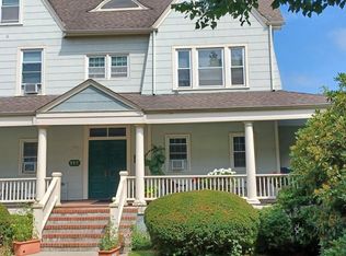 117 Fire Island Ave APT 3, Babylon, NY 11702