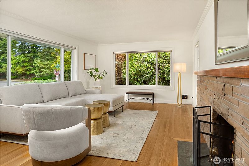 4th image of 8505 21st Avenue NW