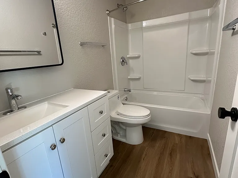 4839 Hawley Blvd — Photo 5