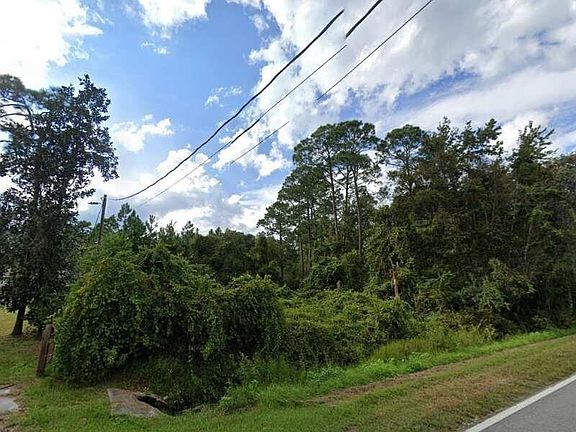 4th image of 696 W RIVER Road