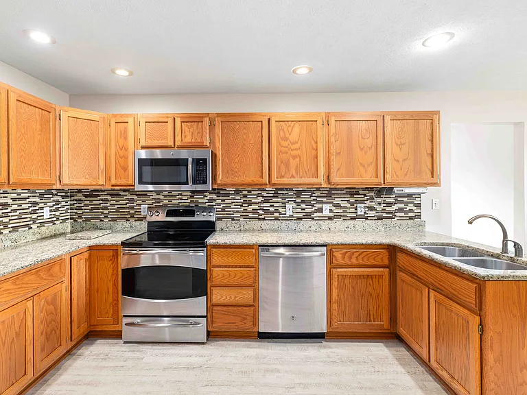 3442 Berkdale Dr — Photo 12