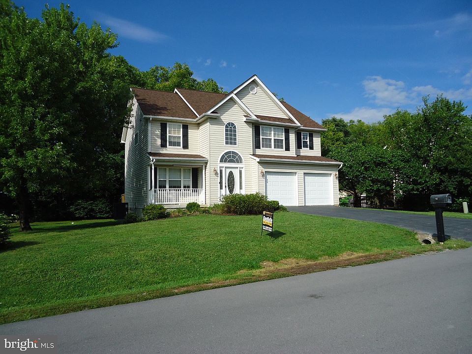 1st image of 384 Teal Rd N