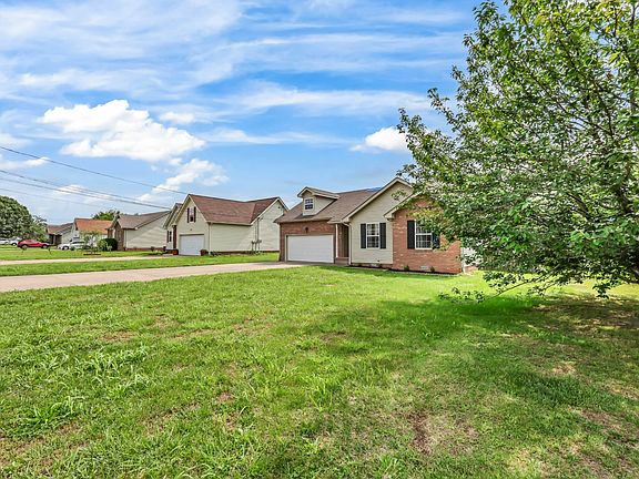 4th image of 3441 Loon Dr